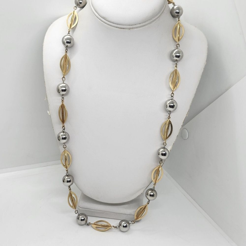 Vintage Gold And Silver Tone Necklace‎